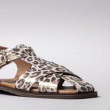 Moteriškos odinės basutės