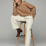 Moteriškas megztinis su alpakos jauniklių vilna