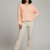 Moteriškas megztinis su alpakos jauniklių vilna