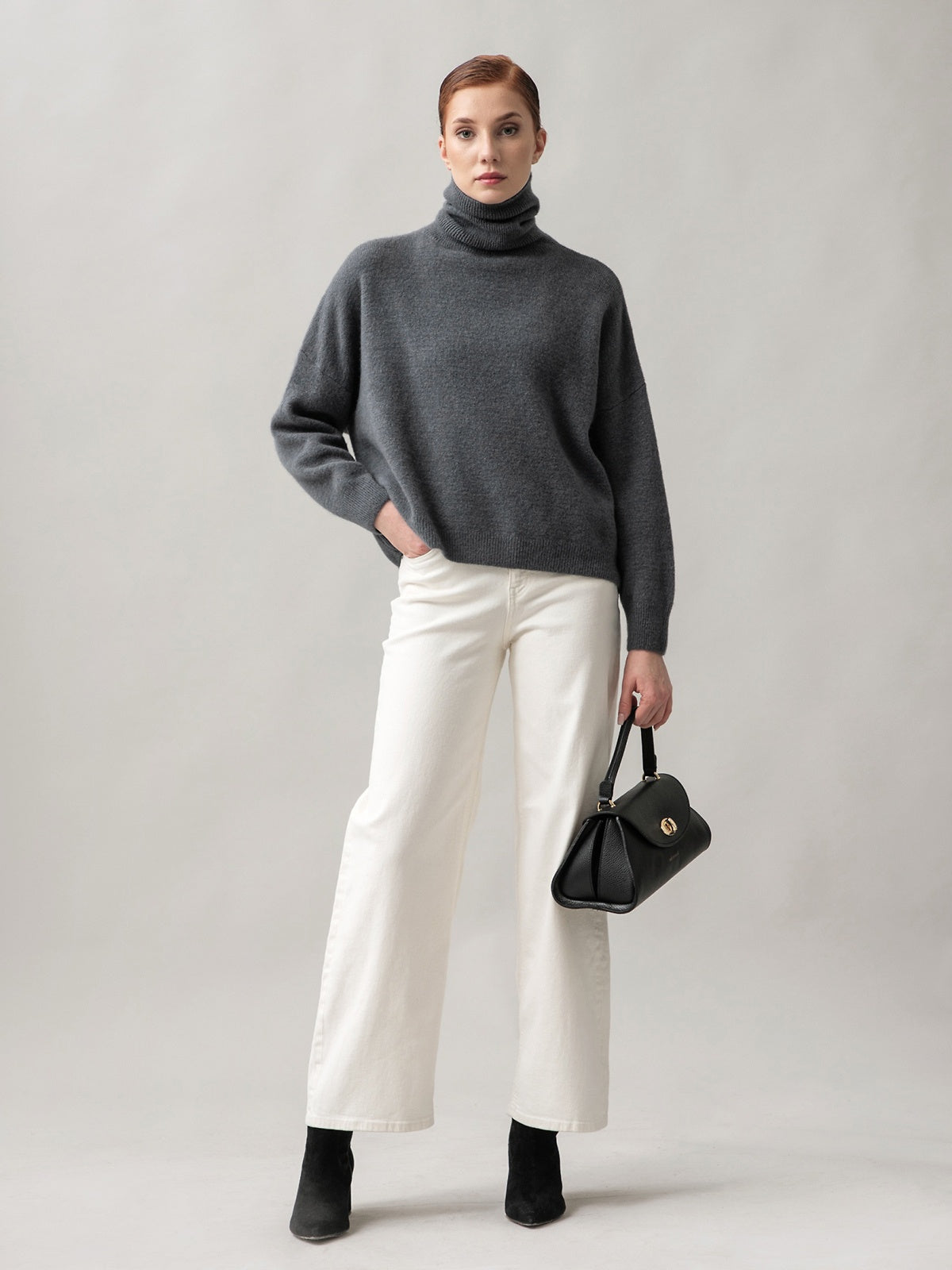 Moteriškas megztinis su alpakos jauniklių vilna, Capsule Collection