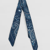 Moteriška šilkinė skarelė