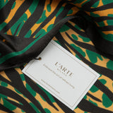 Moteriška šilkinė skarelė