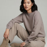 Moteriškas megztinis su moheros vilna