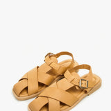 Moteriškos odinės basutės