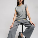 Moteriška liemenė su angoros vilna