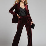 Moteriškas velvetinis švarkas