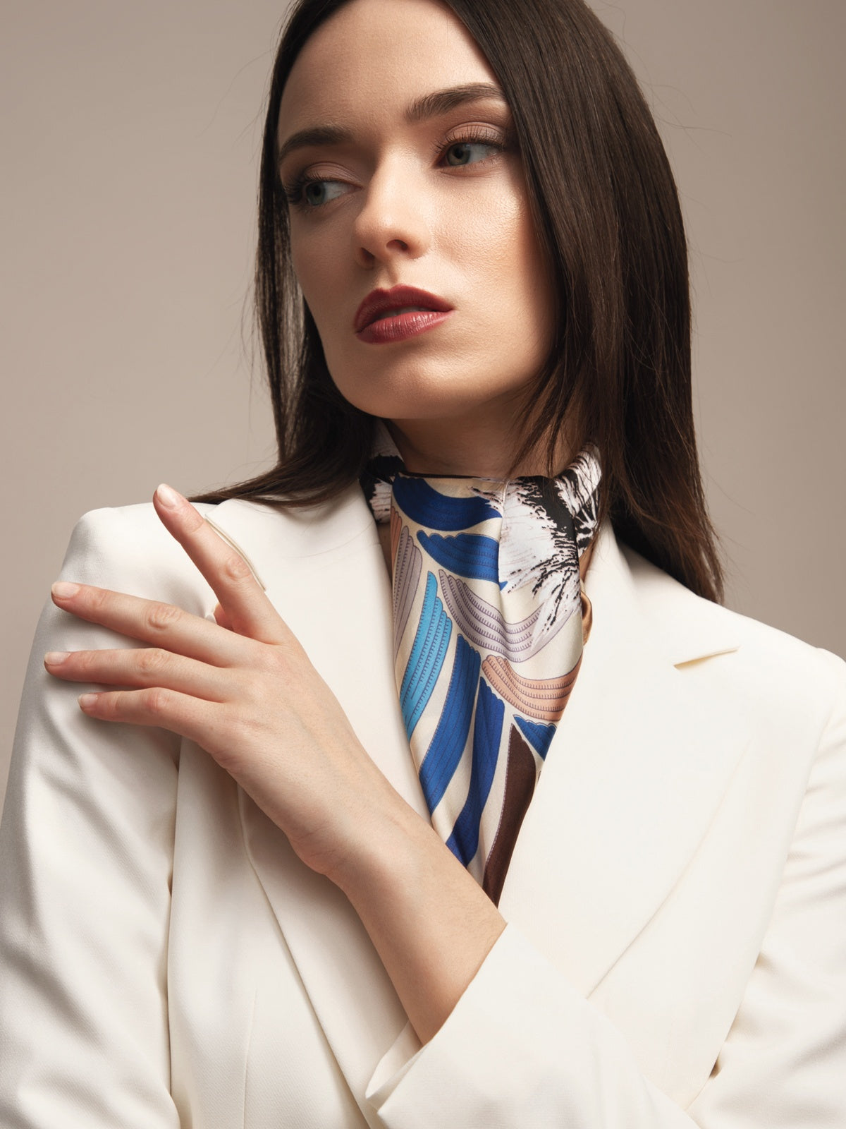 Moteriška skarelė